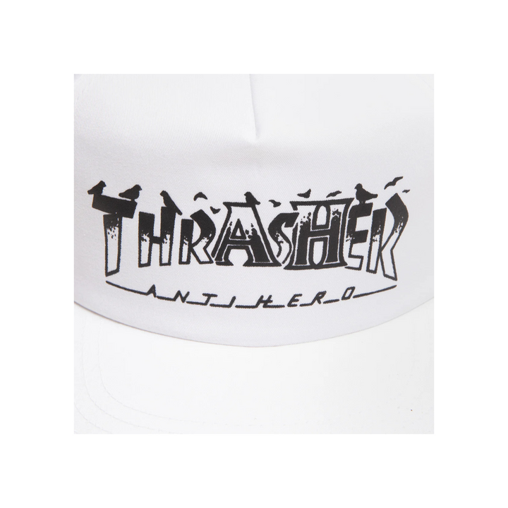 THRASHER X ANTI HERO - PIGEON MAG SNAPBACK - WHT