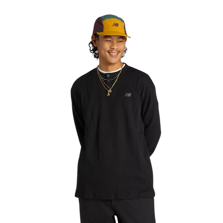 NEW BALANCE - WAFFLE KNIT L/S HENLEY - BK